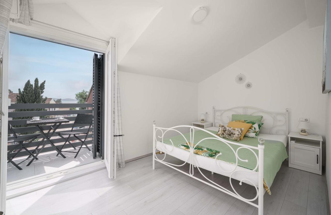 Vila Ms2 Apartman Tribalj Kültér fotó